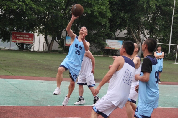 熱血籃球，激情飛揚(yáng)