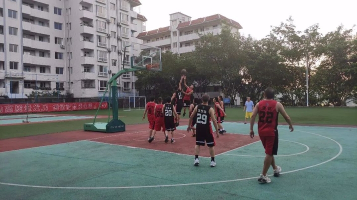 激情一夏，魅力四射---鵬凱公司籃球比賽隨筆